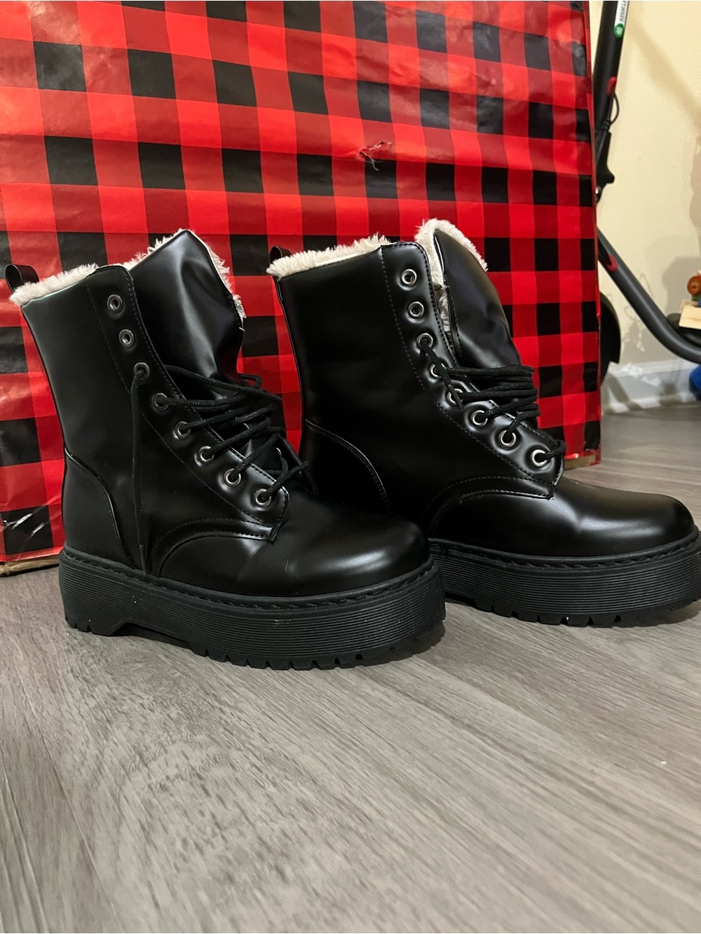 Black Smooth Finish Platform Lace-Up Ankle Boots with Faux Fur